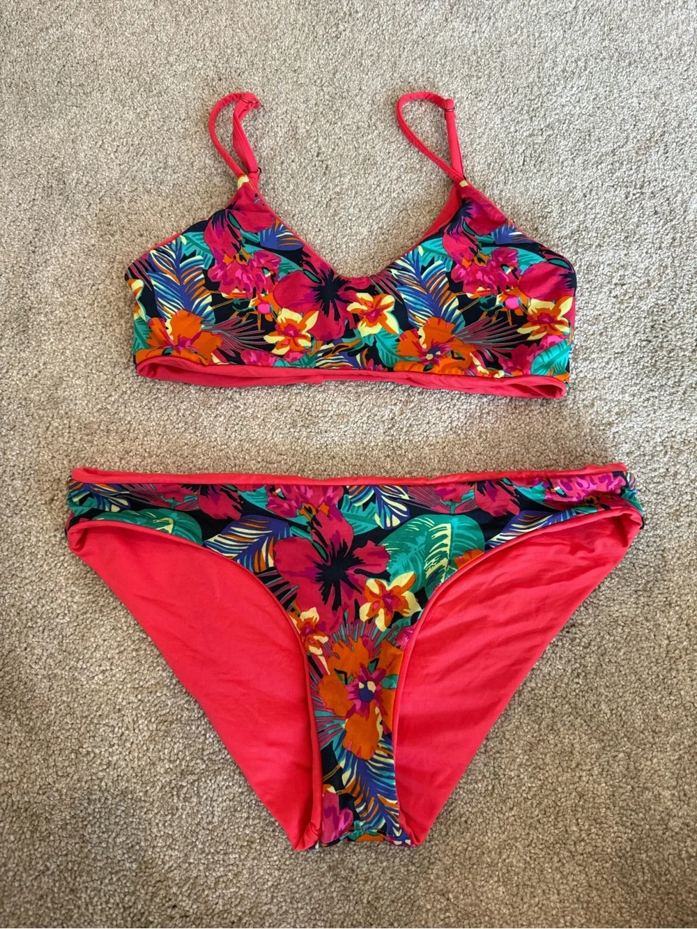 Mare Cheia Reversible Tropical Floral Bikini Set Coral Pink Women’s S/M Est